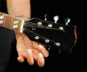 Pourquoi ma guitare se désaccorde ?